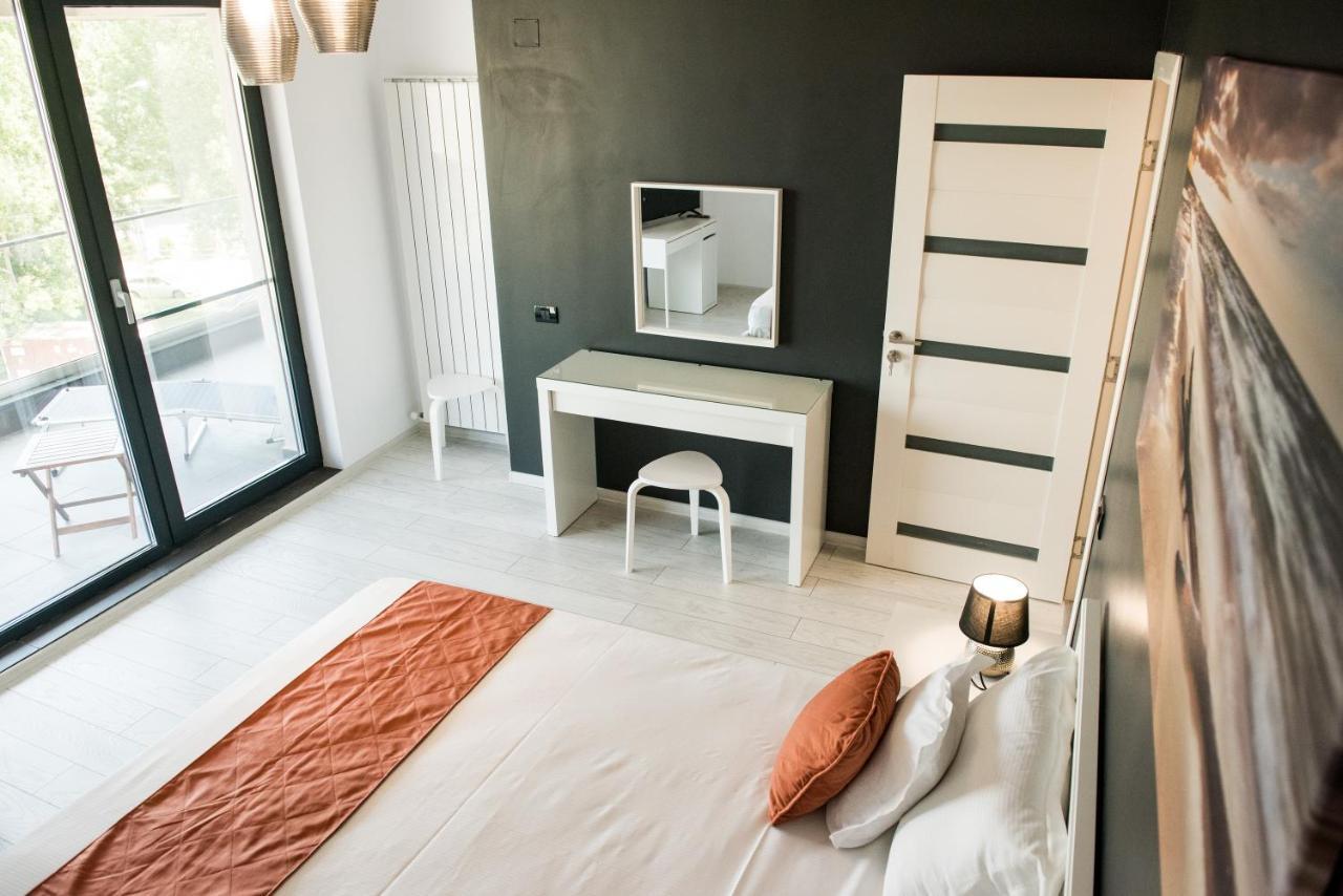 Diamond View Apartments Mamaia Extérieur photo